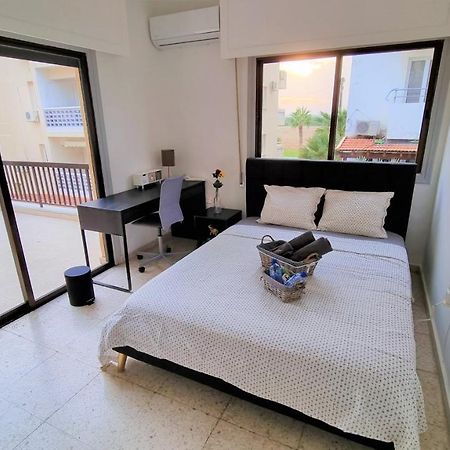 Cozy Beach Apt / 100 Mbit+ Netflix / Near Airport Λάρνακα Εξωτερικό φωτογραφία