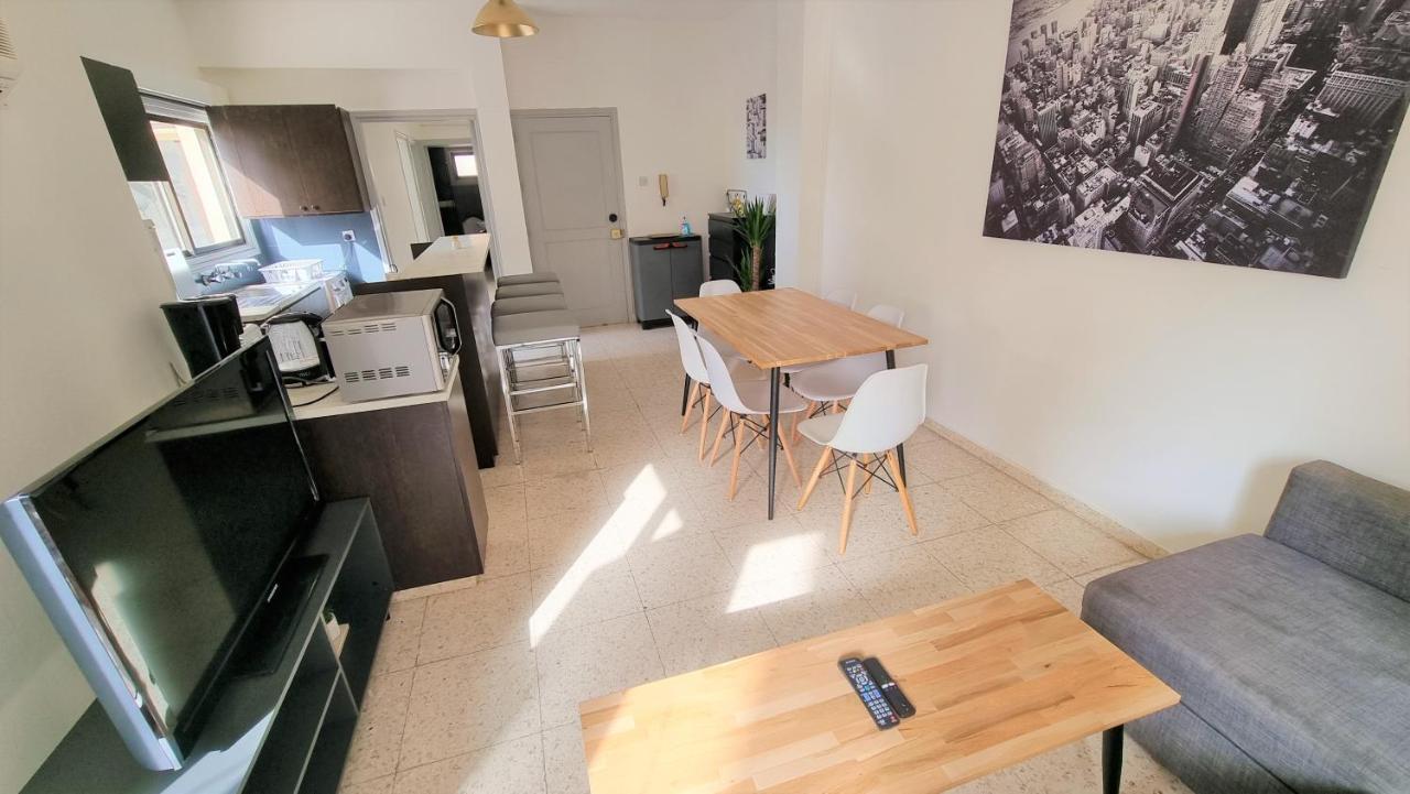 Cozy Beach Apt / 100 Mbit+ Netflix / Near Airport Λάρνακα Εξωτερικό φωτογραφία