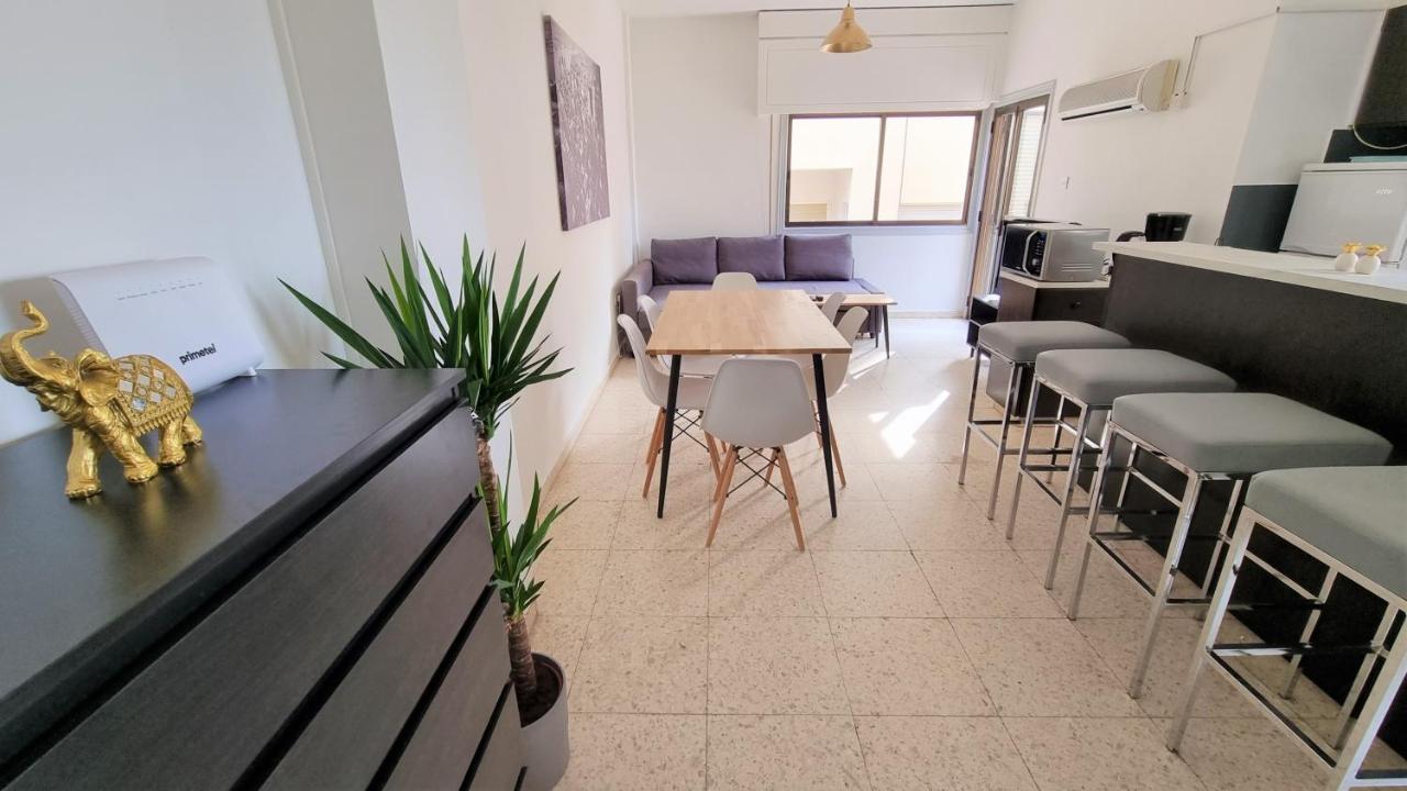 Cozy Beach Apt / 100 Mbit+ Netflix / Near Airport Λάρνακα Εξωτερικό φωτογραφία
